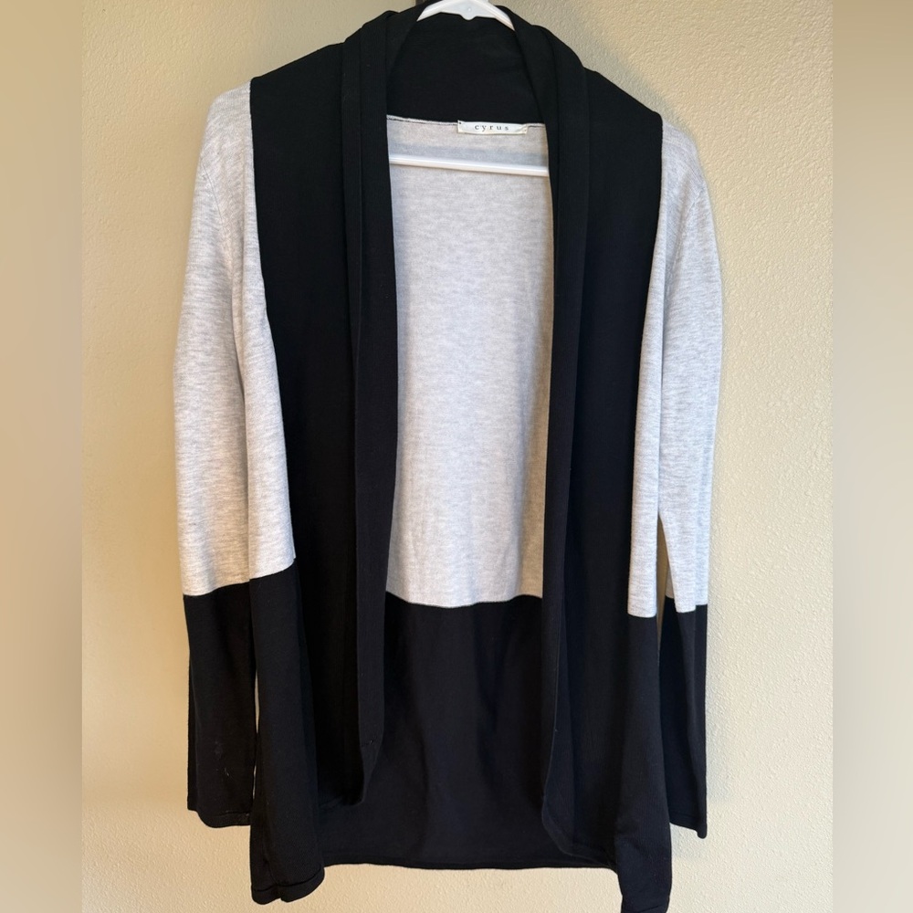 Chic Black and Gray Open Cardigan